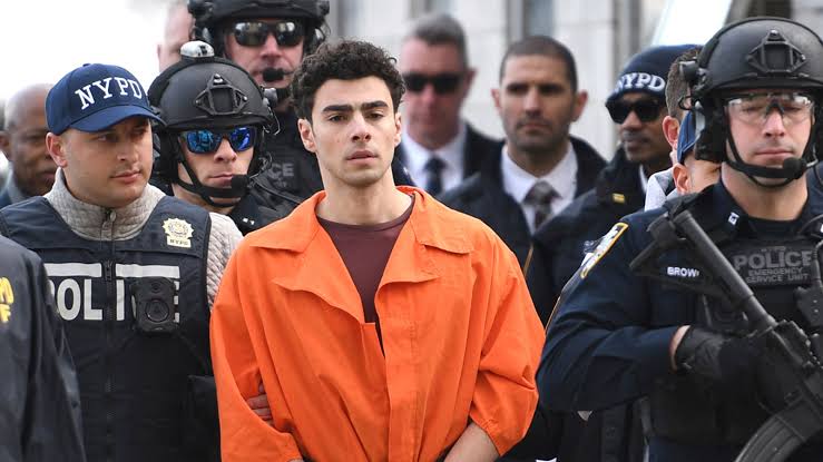 Luigi Mangione: The Controversial Case of a Rising Folk Hero or a Criminal?